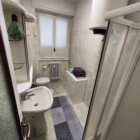 Sauro 44b Apartment *